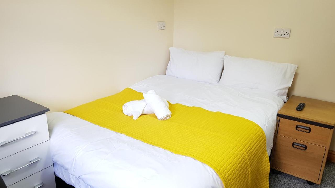 Double Ensuite Rooms Near City Centre Birmingham Exterior photo