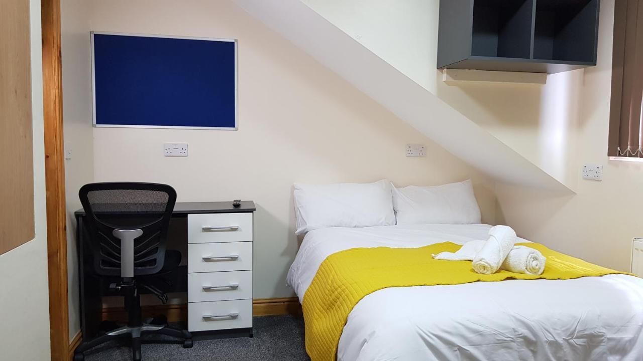 Double Ensuite Rooms Near City Centre Birmingham Exterior photo