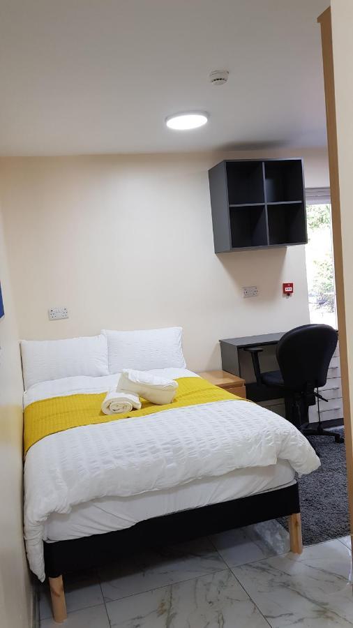 Double Ensuite Rooms Near City Centre Birmingham Exterior photo
